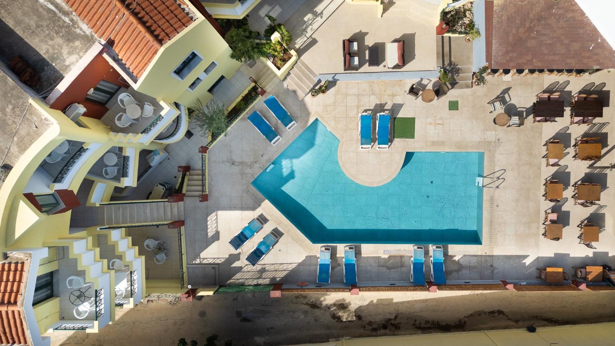 Ariadni Palace Apartments Hersonissos  Eksteriør billede