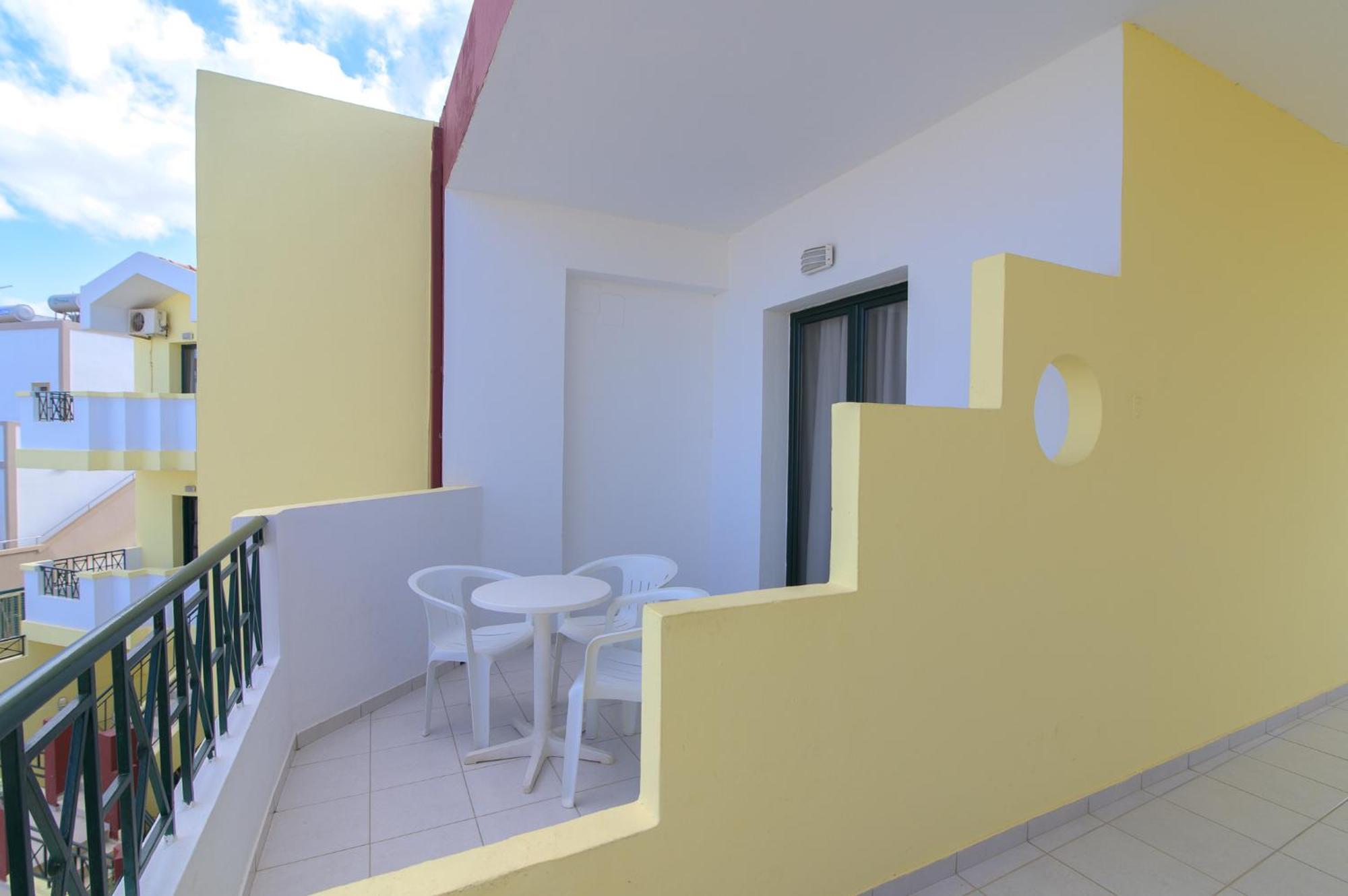 Ariadni Palace Apartments Hersonissos  Eksteriør billede